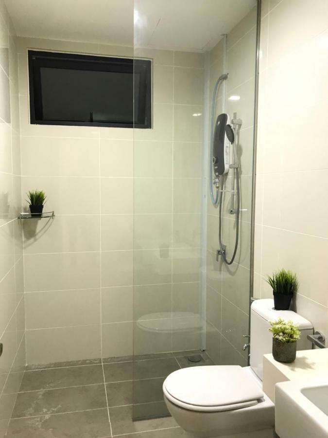 Apartment Mosaic Souhtkey Highfloor 2br 2-6pax 5mins Jbciq&sentosa Johor Bahru